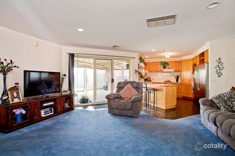 Property photo of 11 Lymington Court St Albans Park VIC 3219