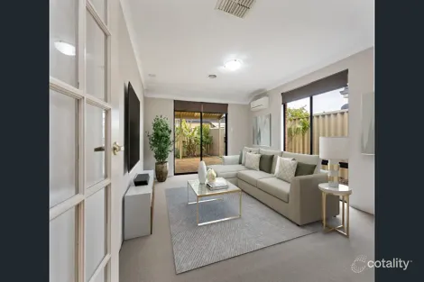 Property photo of 31 Kingia Way Canning Vale WA 6155