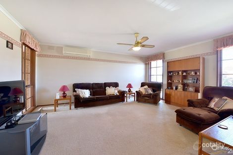 Property photo of 17 Merrigum Crescent Clarinda VIC 3169