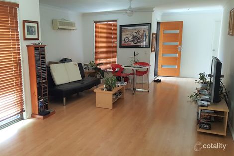 Property photo of 17 Pascali Court Varsity Lakes QLD 4227