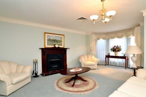 Property photo of 3 Brampton Close Ashtonfield NSW 2323