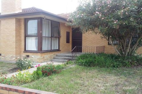 61 Sandringham Pde, Newtown, VIC 3220