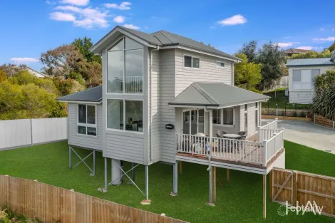 Property photo of 4/4 Bridview Place Bridport TAS 7262