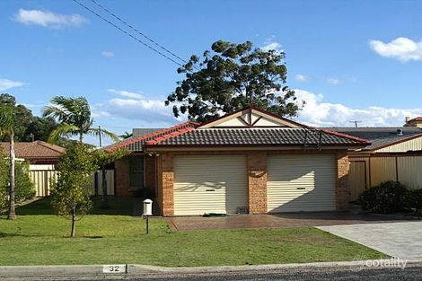 32 Bream Rd, Ettalong Beach, NSW 2257