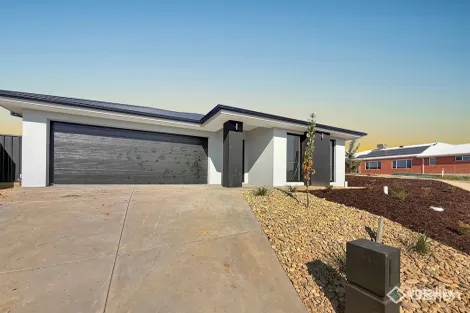 3 Sharman Rd, Leneva, VIC 3691