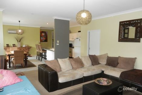 Property photo of 1 Vales Road Mannering Park NSW 2259