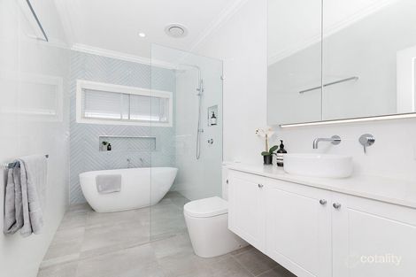 Property photo of 142 Temple Street Coorparoo QLD 4151