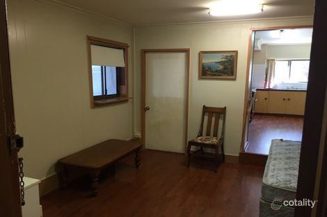 2/6 Fairfax Rd, Warners Bay, NSW 2282