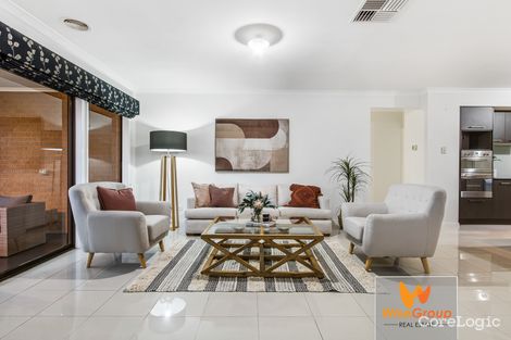 Property photo of 43 Gallery Way Pakenham VIC 3810