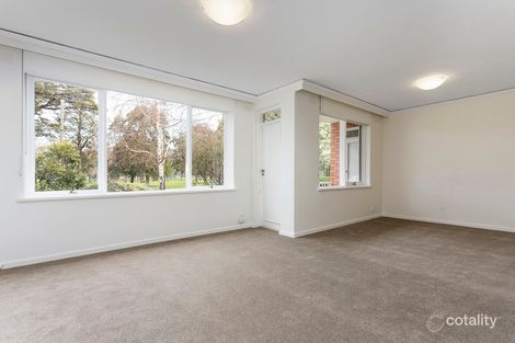 Property photo of 2/722 Inkerman Road Caulfield North VIC 3161