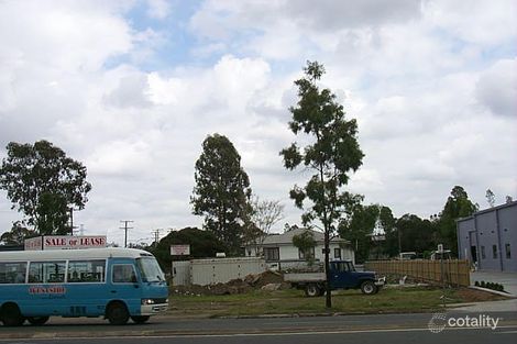 4 Brisbane Rd, Bundamba, QLD 4304