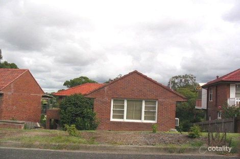 4 Russell Ave, Adamstown Heights, NSW 2289