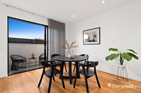 Property photo of 2/55 Amelia Avenue Essendon VIC 3040