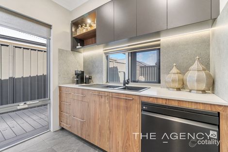 Property photo of 20 Anguria View Landsdale WA 6065