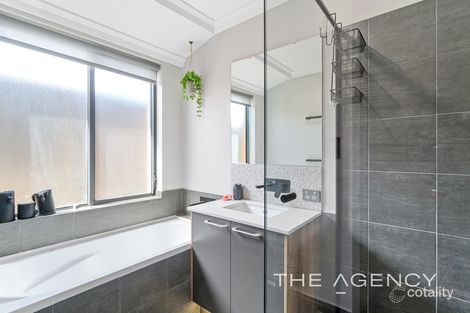Property photo of 20 Anguria View Landsdale WA 6065