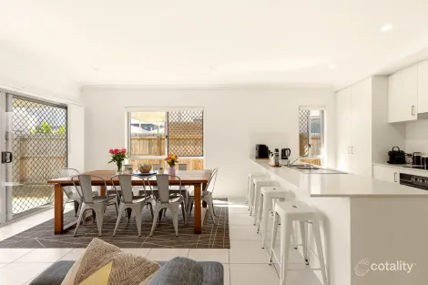 Property photo of 34 Lighthouse Esplanade Newport QLD 4020