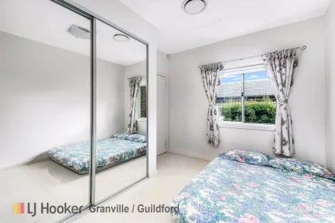 Property photo of 8/8-12 Rosebery Road Guildford NSW 2161