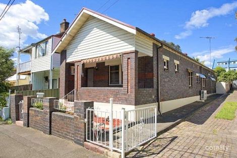 8 St Peters St, St Peters, NSW 2044