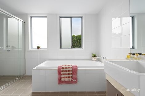 Property photo of 8/125 Darley Street West Mona Vale NSW 2103