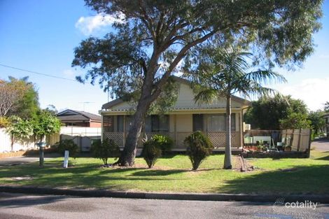 16 Edith St, Gorokan, NSW 2263