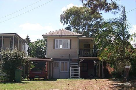 10 Short St, Woody Point, QLD 4019