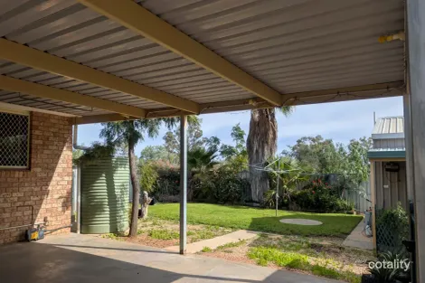 Property photo of 25 Cardinal Road Lightning Ridge NSW 2834