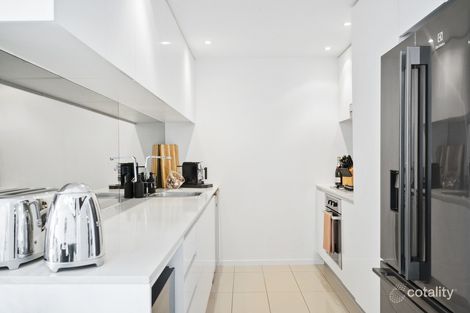 Property photo of 501/15 Compass Drive Biggera Waters QLD 4216