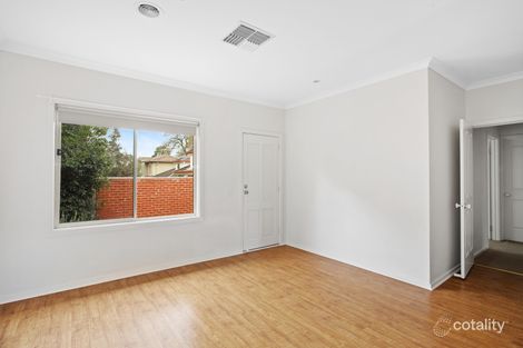 Property photo of 2/42 Edward Street Macleod VIC 3085