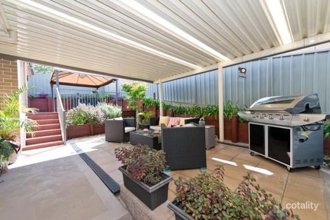 Property photo of 10 Fitzwilliam Circuit Macquarie Hills NSW 2285