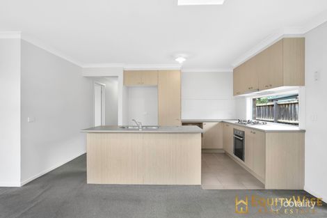 Property photo of 3 Tussock Link Wyndham Vale VIC 3024