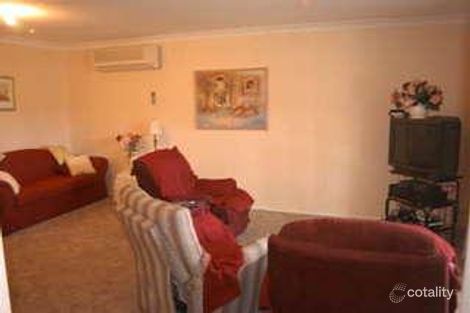 Property photo of 28 Jetty Avenue Charmhaven NSW 2263