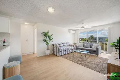 Property photo of 6/7 Corowa Court Mooloolaba QLD 4557