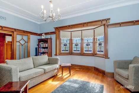 Property photo of 1 Merchiston Grove Strathmore VIC 3041