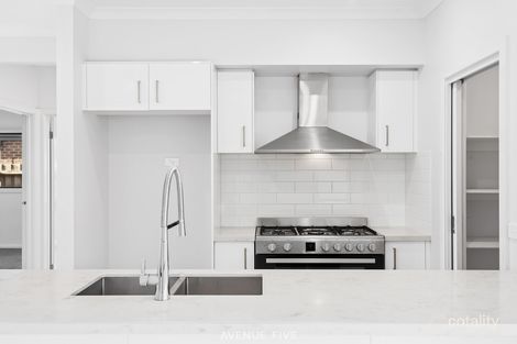 Property photo of 11 Neville Drive Armstrong Creek VIC 3217