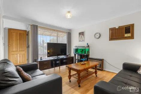 Property photo of 11 Illalong Crescent Munno Para SA 5115