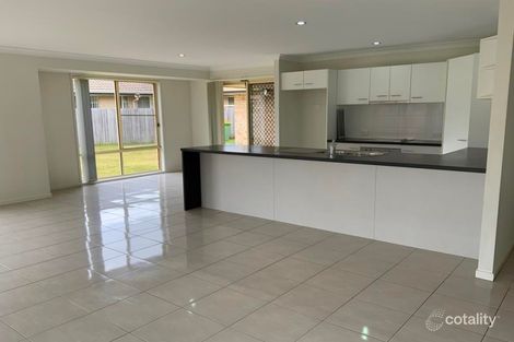 Property photo of 17 Tribeca Place Eagleby QLD 4207