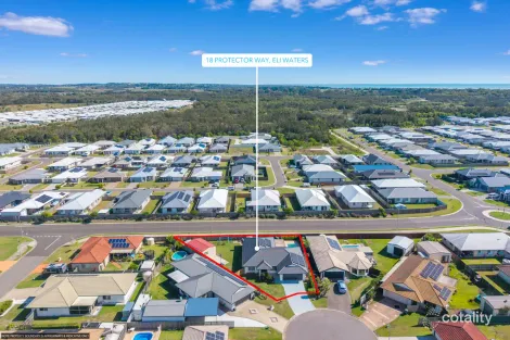 18 Protector Way, Eli Waters, QLD 4655