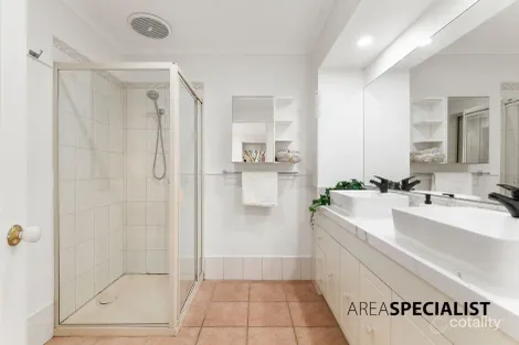 Property photo of 106 Lynbrook Boulevard Lynbrook VIC 3975