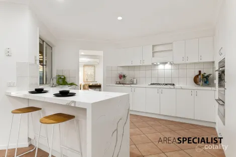 Property photo of 106 Lynbrook Boulevard Lynbrook VIC 3975