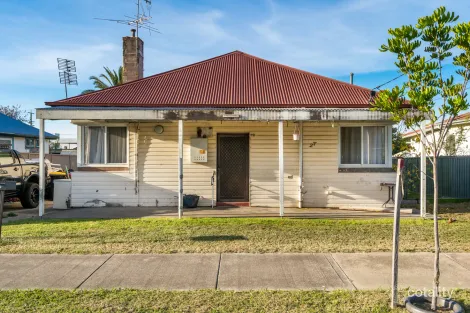 27 Loco St, Seymour, VIC 3660