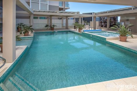 Property photo of 4/146 Prince Edward Parade Scarborough QLD 4020