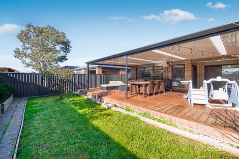 Property photo of 90 Elmslie Drive Cranbourne East VIC 3977