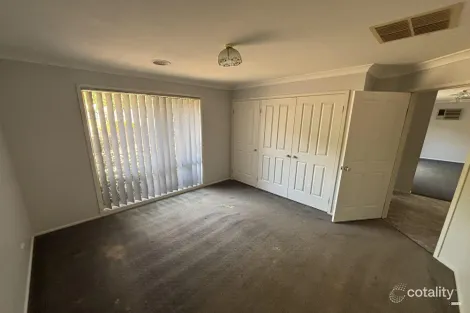 Property photo of 63 Harmer Street Glenroy NSW 2640