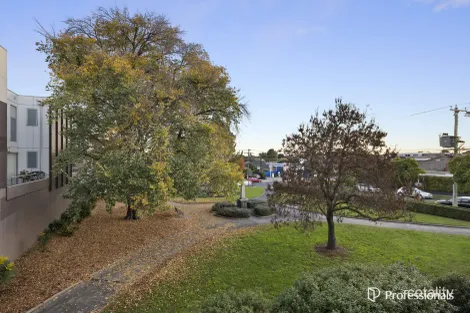 Property photo of 4/2 Wattle Grove McKinnon VIC 3204