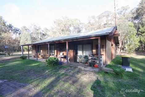 Property photo of 33 Grevillea Drive Enfield VIC 3352