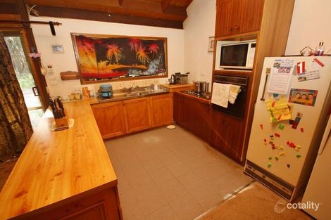 Property photo of 33 Grevillea Drive Enfield VIC 3352