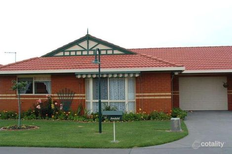 12 Roadknight St, Lakes Entrance, VIC 3909