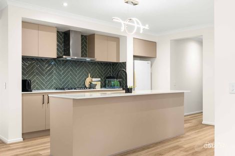 Property photo of 23 Kynoch Crescent Mount Kynoch QLD 4350