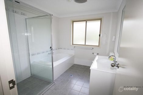 Property photo of 26A George Booth Drive Seahampton NSW 2286