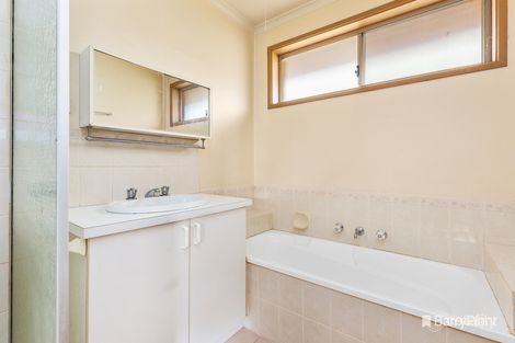 Property photo of 1 Garvey Street Bentleigh East VIC 3165